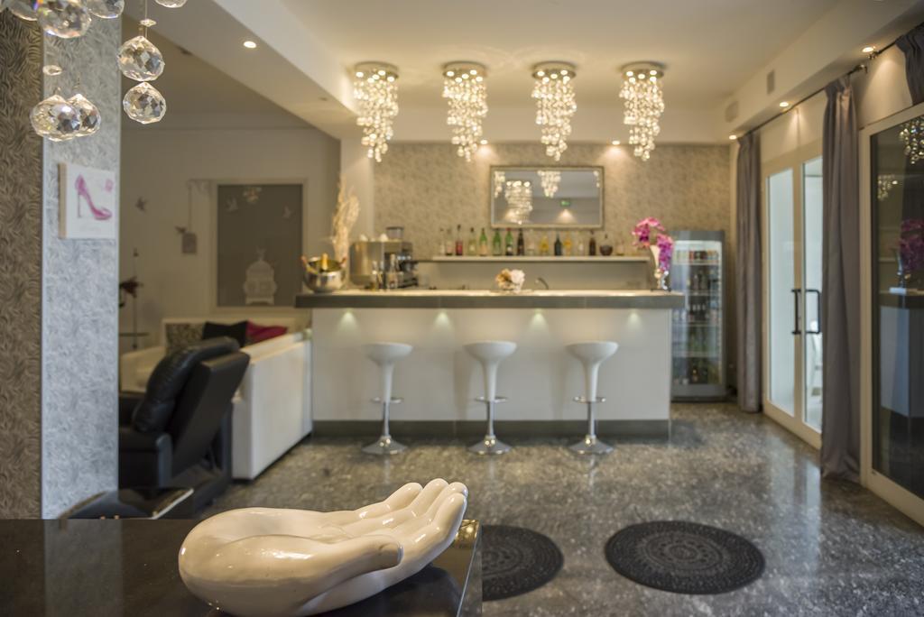 Hotel Vela D'Oro Riccione Luaran gambar